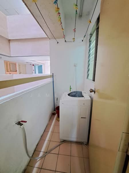 Servis Apartment untuk Disewa di Rhythm Avenue - James Loh - Balcony - PropertyGuru.com.my