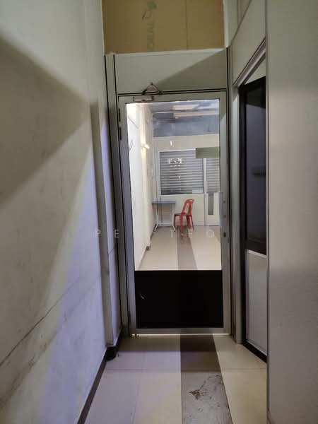 Shop / Office for Rent in Dato Keramat (George Town) - Pen Teo - Corridor - PropertyGuru.com.my