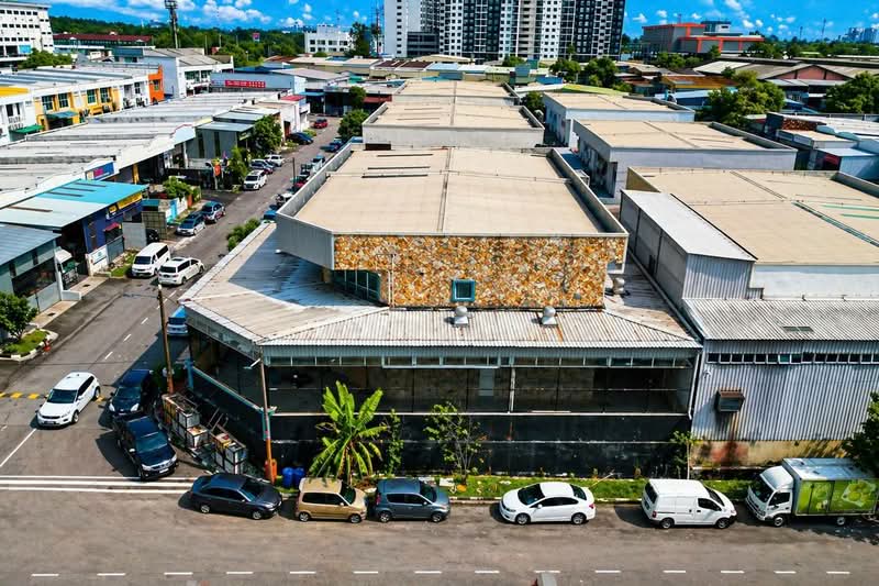Factory for Sale in Taman Perindustrian Tanah Tampoi (Tampoi) - M.J Zairin - Exterior - PropertyGuru.com.my