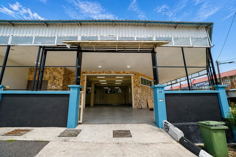 Factory for Sale in Taman Perindustrian Tanah Tampoi (Tampoi) - M.J Zairin - Exterior - PropertyGuru.com.my