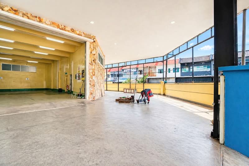 Factory for Sale in Taman Perindustrian Tanah Tampoi (Tampoi) - M.J Zairin - Exterior - PropertyGuru.com.my