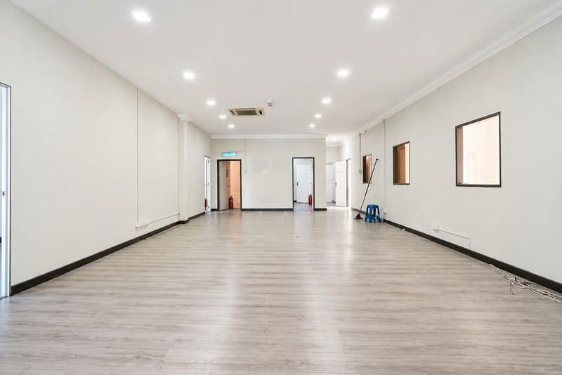 Factory for Sale in Taman Perindustrian Tanah Tampoi (Tampoi) - M.J Zairin - Interior - PropertyGuru.com.my