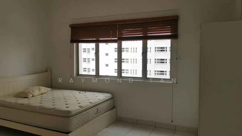 Condominium for Sale at Perdana Emerald - Raymond Tan - Bedroom - PropertyGuru.com.my
