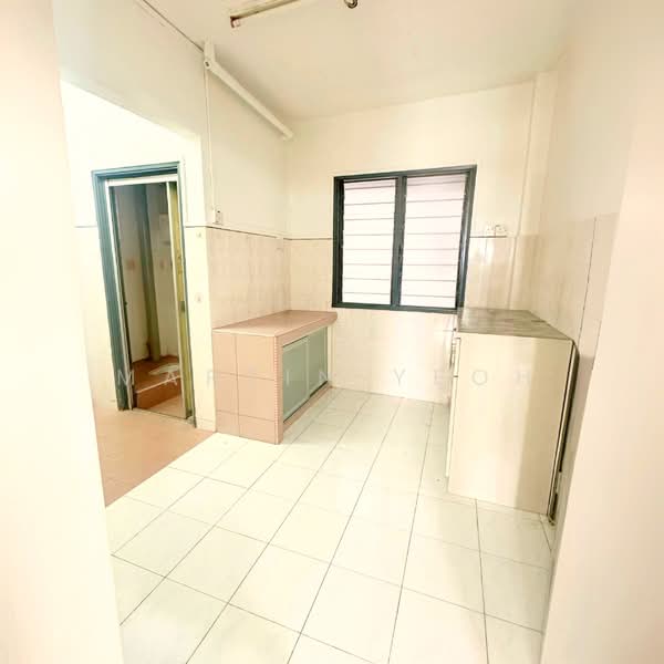 Pangsapuri untuk Disewa di Apartment Okid - Martin Yeoh - Kitchen - PropertyGuru.com.my