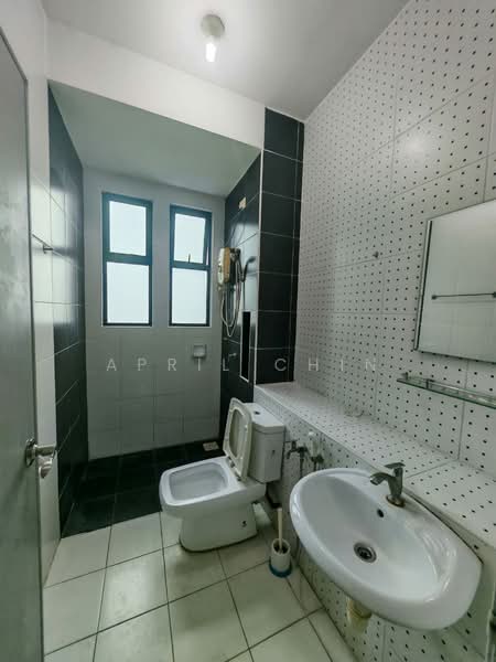 Service Residence for Rent at The Sky Executive Suites - April Chin - Bathroom - PropertyGuru.com.my