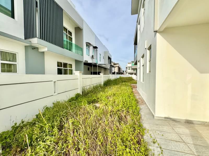 Semi-Detached House for Sale in Skudai (Johor) - William Tay - Exterior - PropertyGuru.com.my
