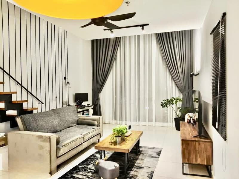 Servis Apartment untuk Disewa di Centrus Soho - Kar Hooi - Living Room - PropertyGuru.com.my