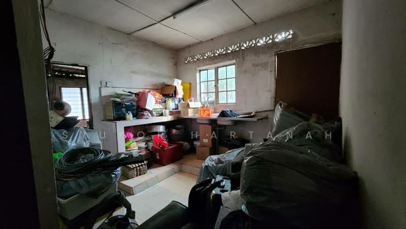 Rumah Teres 1 Tingkat untuk Dijual di Shah Alam (Selangor) - Syukor Hartanah - Kitchen - PropertyGuru.com.my