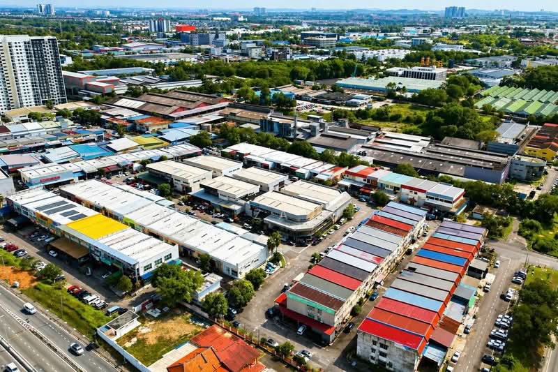 Semi-D Factory for Sale in Taman Perindustrian Tanah Tampoi (Tampoi) - M.J Zairin - Exterior - PropertyGuru.com.my