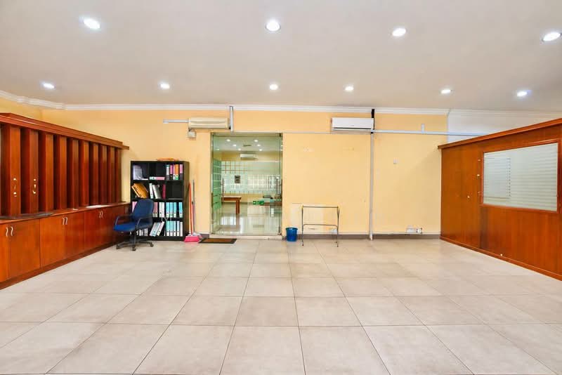 Semi-D Factory for Sale in Taman Perindustrian Tanah Tampoi (Tampoi) - M.J Zairin - Interior - PropertyGuru.com.my