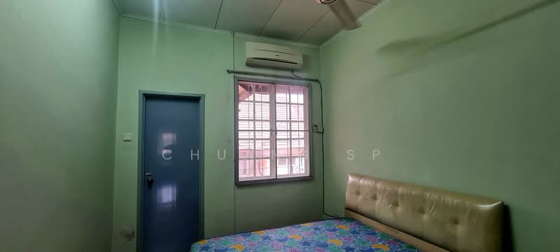 2-storey Terraced House for Rent in Bandar Sri Damansara (Selangor) - Chuang SP - Bedroom - PropertyGuru.com.my