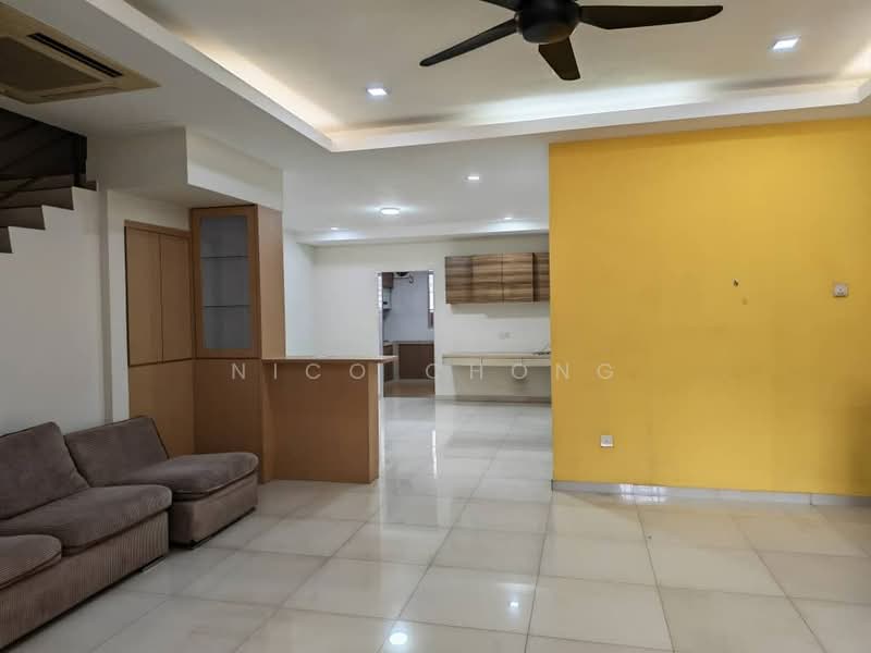 Rumah Teres 2 Tingkat untuk Dijual di Taman Desa Tebrau (Tebrau) - Nico Chong - Living Room - PropertyGuru.com.my