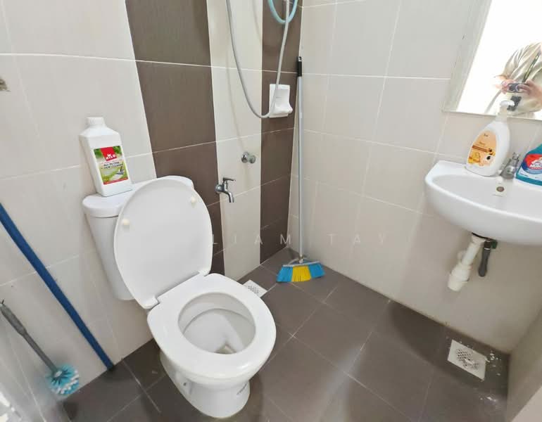 2-storey Terraced House for Sale in Taman Ehsan Jaya (Ulu Tiram) - William Tay - Bathroom - PropertyGuru.com.my