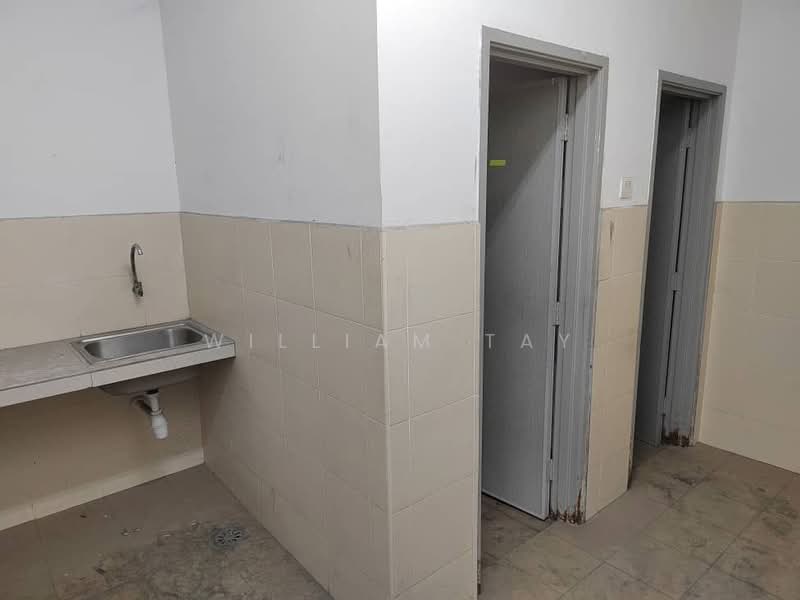Cluster Factory for Sale in Taman Desa Cemerlang (Ulu Tiram) - William Tay - Interior - PropertyGuru.com.my