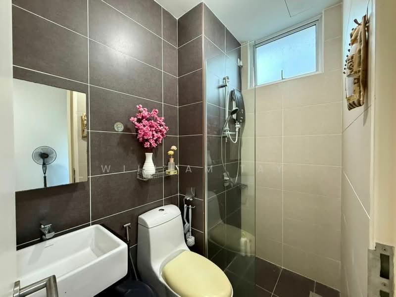 Servis Apartment untuk Dijual di Sky Habitat - William Tay - Bathroom - PropertyGuru.com.my