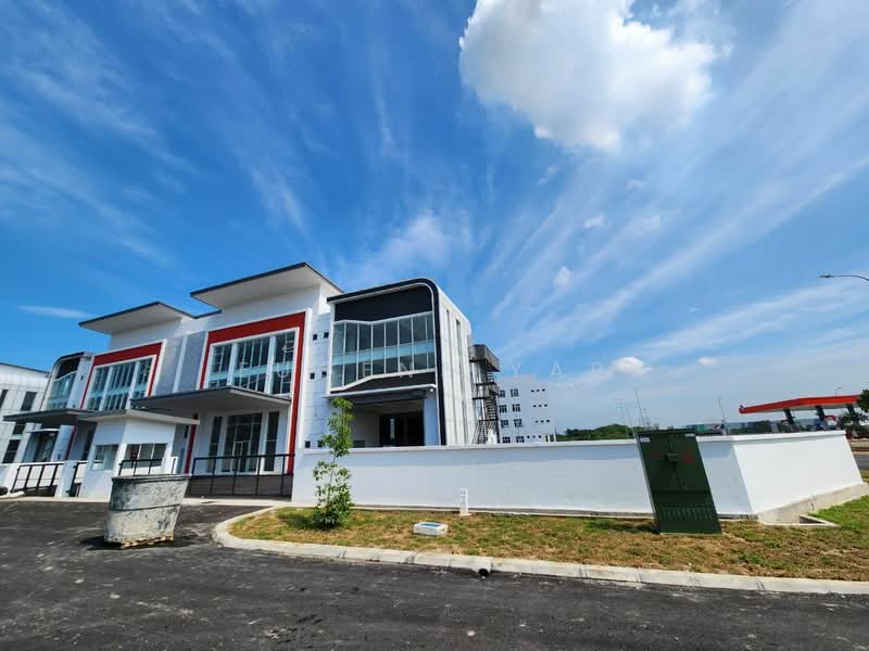 Semi-D Factory for Rent in Sepang (Selangor) - Eugene Yap - Exterior - PropertyGuru.com.my