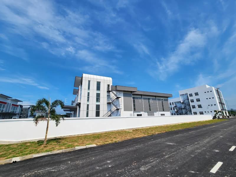 Semi-D Factory for Rent in Sepang (Selangor) - Eugene Yap - Exterior - PropertyGuru.com.my