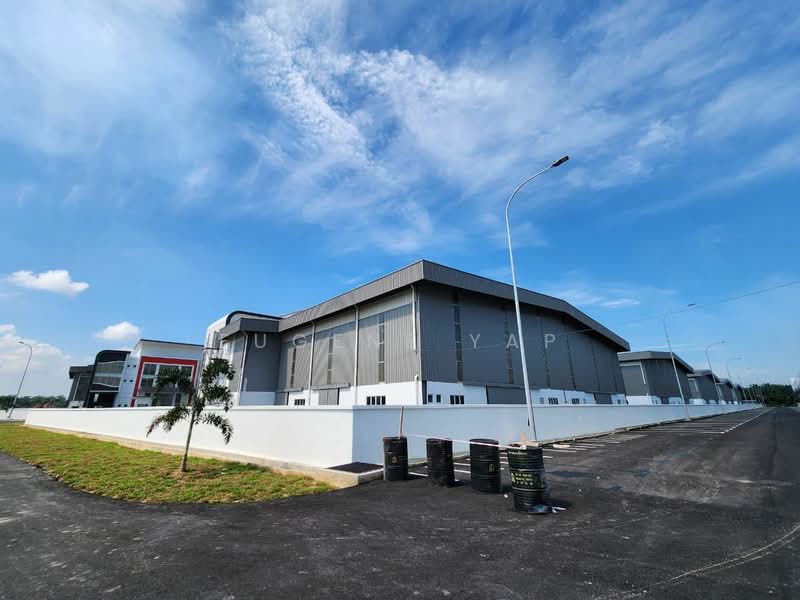 Semi-D Factory for Rent in Sepang (Selangor) - Eugene Yap - Exterior - PropertyGuru.com.my