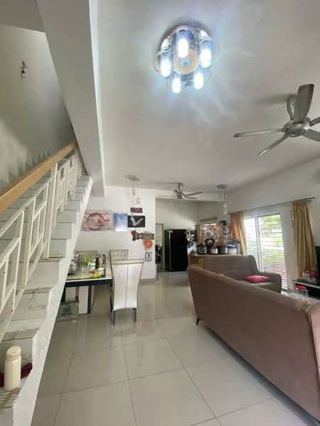 Rumah Kluster untuk Dijual di Klang (Selangor) - Kimi Teoh - Living Room - PropertyGuru.com.my