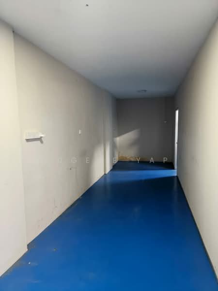 Kedai untuk Dijual di Bandar Pinggiran Subang (Shah Alam) - Eugene Yap - PropertyGuru.com.my