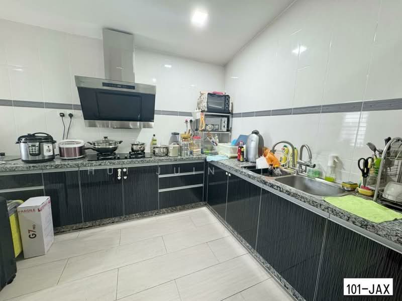 Rumah Berkembar untuk Dijual di Aman Perdana (Kapar) - Hui Juin Xian - Kitchen - PropertyGuru.com.my