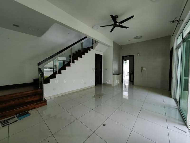 Rumah Berkembar untuk Disewa di Setia Eco Park (Setia Alam) - Bryan Ong - Living Room - PropertyGuru.com.my