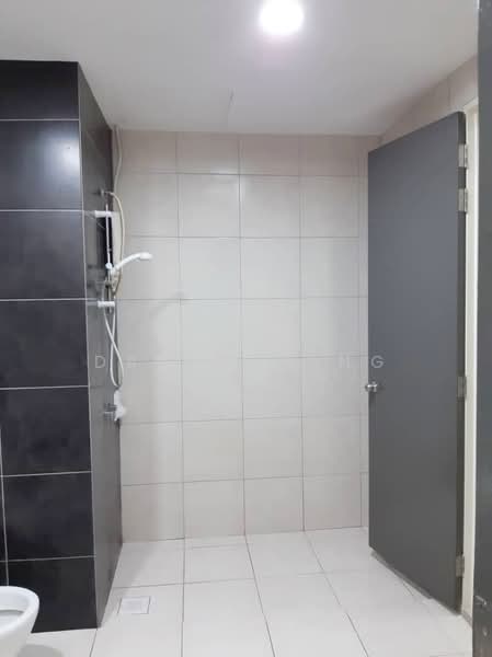 Servis Apartment untuk Dijual di D'Pulze Cyberjaya - David Wong - Bathroom - PropertyGuru.com.my