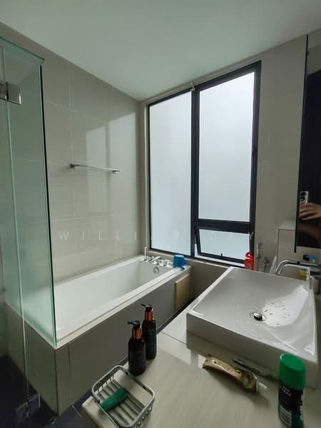 Semi-Detached House for Sale in Setia Eco Cascadia (Tebrau) - William Tay - Bathroom - PropertyGuru.com.my