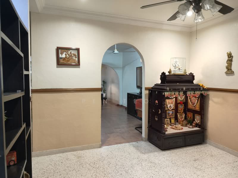 Rumah Berkembar untuk Dijual di Bandar Bayan Baru (Bayan Lepas) - Pen Teo - Living Room - PropertyGuru.com.my