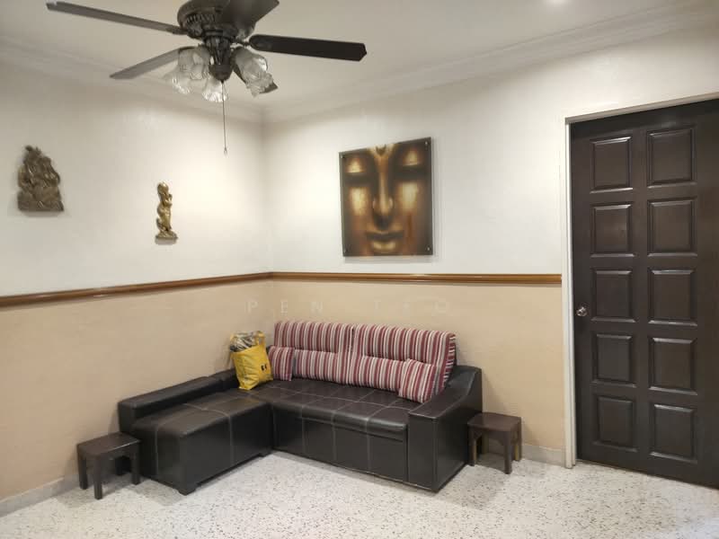 Rumah Berkembar untuk Dijual di Bandar Bayan Baru (Bayan Lepas) - Pen Teo - Living Room - PropertyGuru.com.my