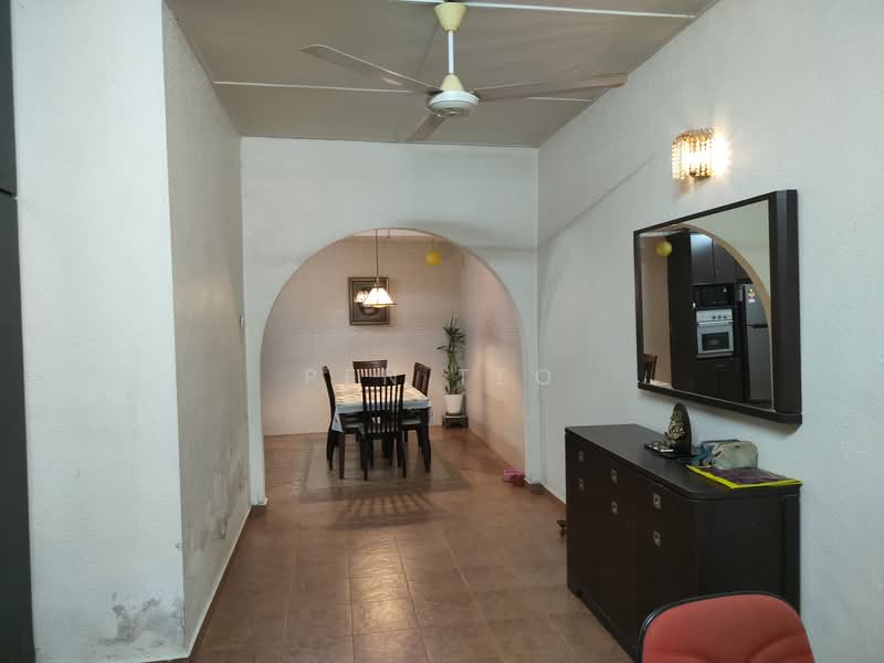 Rumah Berkembar untuk Dijual di Bandar Bayan Baru (Bayan Lepas) - Pen Teo - Dining Room - PropertyGuru.com.my
