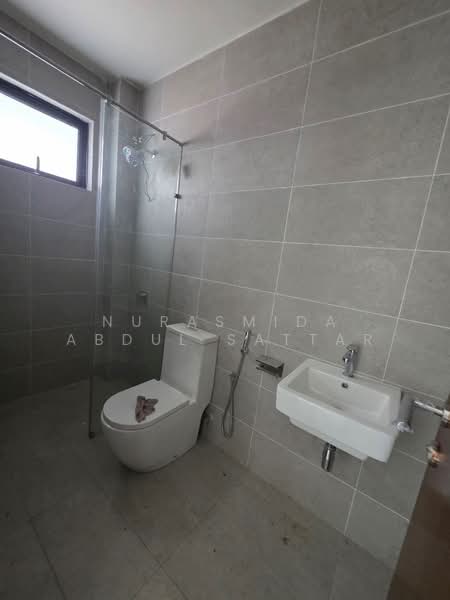 Rumah Berkembar untuk Dijual di Seremban 2 (Negeri Sembilan) - Nurasmida Abdul Sattar - Bathroom - PropertyGuru.com.my