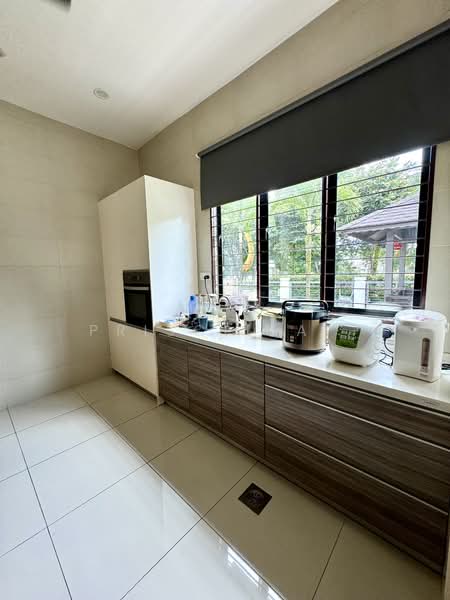 2-storey Terraced House for Sale in Alam Impian (Shah Alam) - Priscilla . - Kitchen - PropertyGuru.com.my