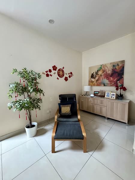 2-storey Terraced House for Sale in Alam Impian (Shah Alam) - Priscilla . - Living Room - PropertyGuru.com.my