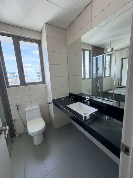 Condominium for Sale at KM1 East - Tey Siew Zing - Bathroom - PropertyGuru.com.my