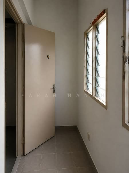 3-storey Terraced House for Rent in Desa Setapak (Wangsa Maju) - Farah Hanan - Entrance - PropertyGuru.com.my