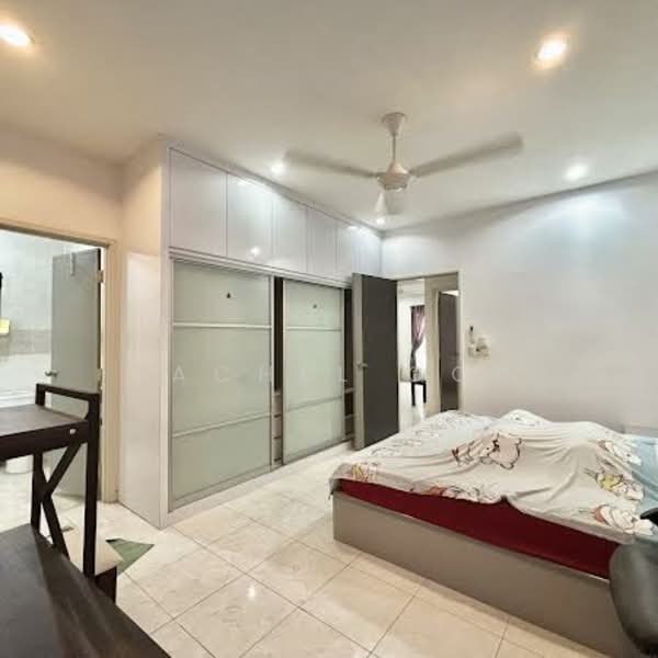 Rumah Teres 2.5 Tingkat untuk Dijual di Taman Setia Indah (Tebrau) - Rachel Goh - Bedroom - PropertyGuru.com.my