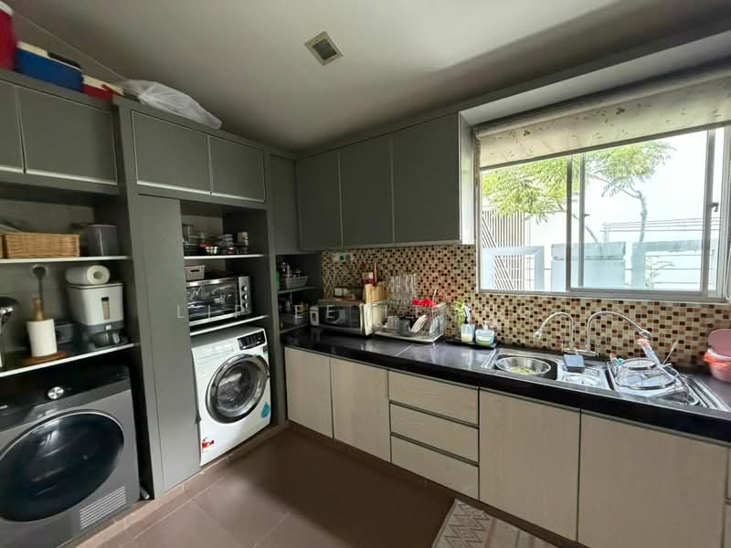 Bungalow for Sale in Taman TTDI Jaya (Shah Alam) - Lip Ee Leong - Kitchen - PropertyGuru.com.my