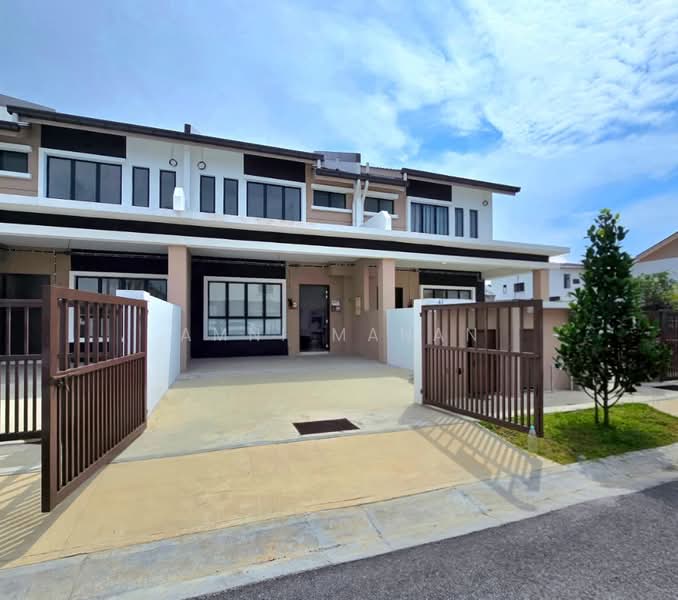 2-storey Terraced House for Sale in Bukit Sentosa (Rawang) - Amni Manan - Exterior - PropertyGuru.com.my