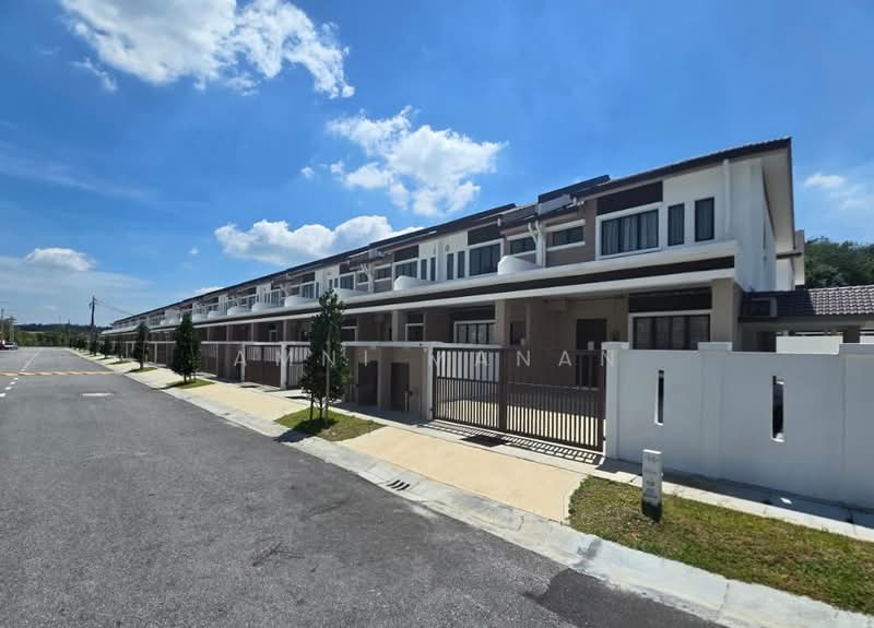 2-storey Terraced House for Sale in Bukit Sentosa (Rawang) - Amni Manan - Exterior - PropertyGuru.com.my