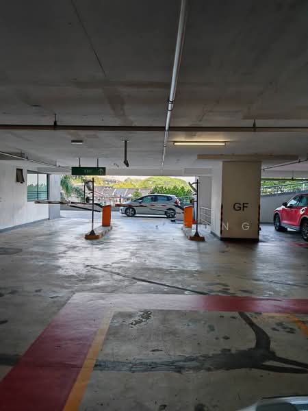Servis Apartment untuk Dijual di United Point (Residensi Berpadu) - Wendy Leong - Car Park - PropertyGuru.com.my