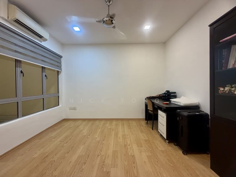 Rumah Teres 2.5 Tingkat untuk Dijual di Taman Bukit Serdang (Seri Kembangan) - Nick Yong - Study - PropertyGuru.com.my