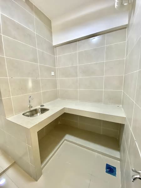 Kondominium untuk Disewa di Desaria Villa - Hasif Ludin - Kitchen - PropertyGuru.com.my
