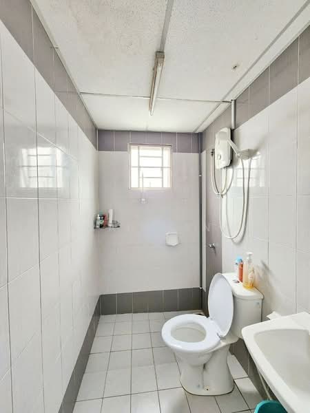 Apartment for Rent at Villa Tropika - Farah Hanan - Bathroom - PropertyGuru.com.my