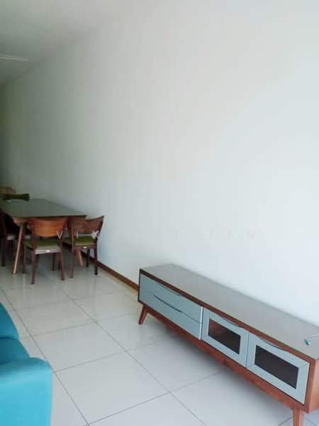 Kondominium untuk Disewa di The Clovers - Vincent Tan - Dining Room - PropertyGuru.com.my