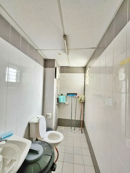 Condominium for Rent at Residensi Adelia 4 - Farah Hanan - Bathroom - PropertyGuru.com.my