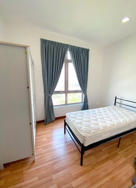 Condominium for Rent at Shaftsbury Residence - Kylie Hoh - Bedroom - PropertyGuru.com.my