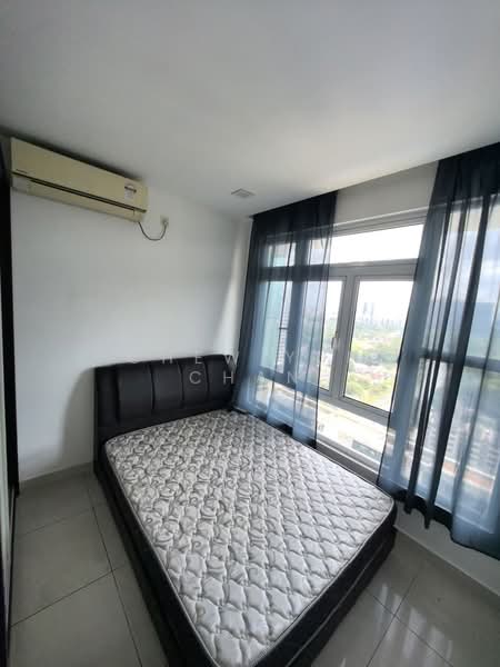 Service Residence for Sale at Pangsapuri Tanah Emas (Golden Sands) - Chew Yun Chan - Bedroom - PropertyGuru.com.my