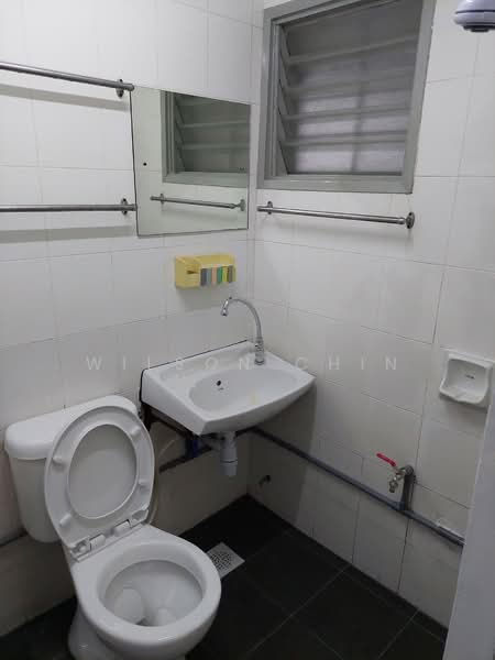 Apartment for Rent at Pangsapuri Nilam - Wilson Chin - Bathroom - PropertyGuru.com.my