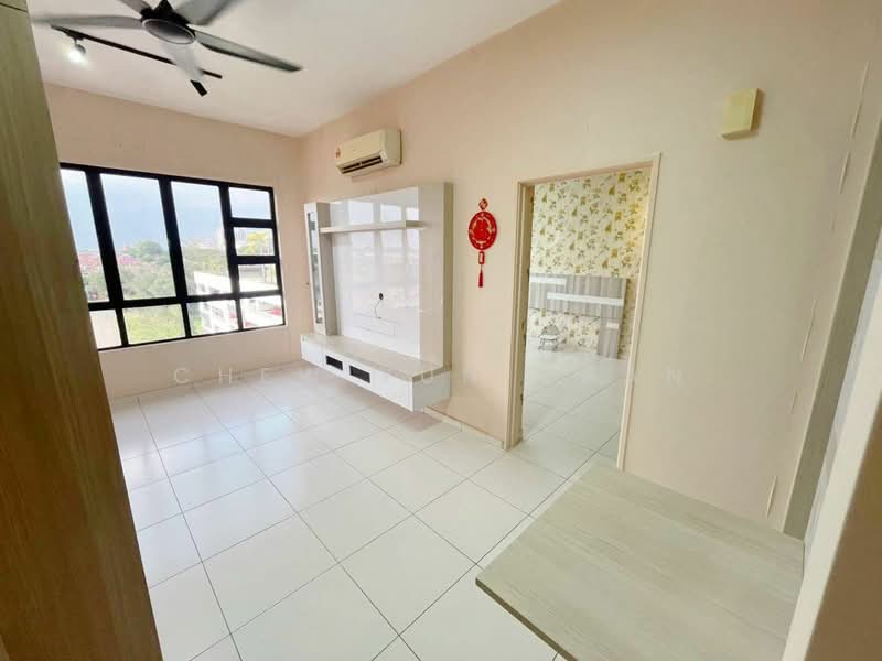 Service Residence for Sale at Sky View - Chew Yun Chan - Living Room - PropertyGuru.com.my